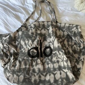 ALO tote
